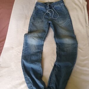 American Eagle Outfitters Jogger Fit Denim Jeans Soft Knit